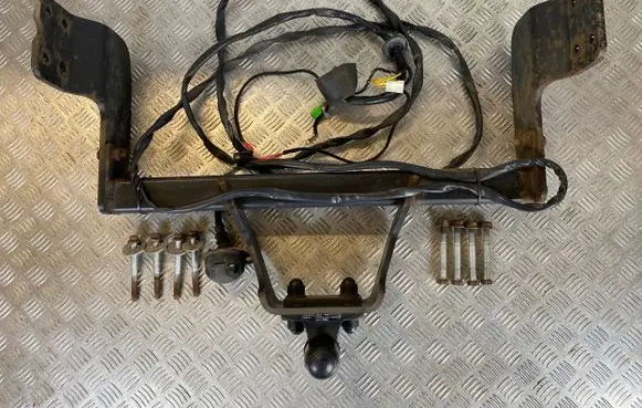 Ford Tourneo Custom Tow bar set E11005950 E1155R018538 530097