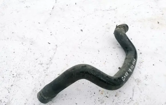 Volkswagen Golf Plus Engine coolant pipe/hose