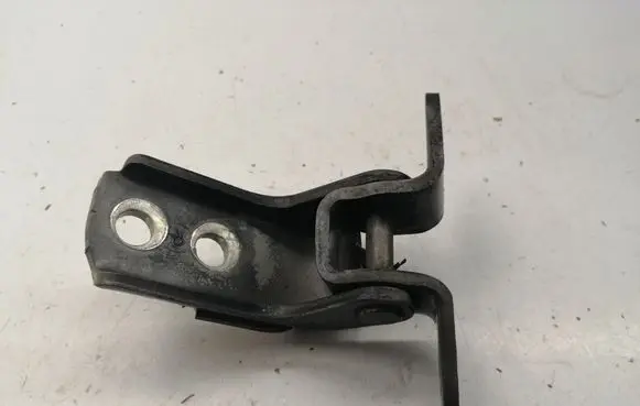 Front door upper hinge