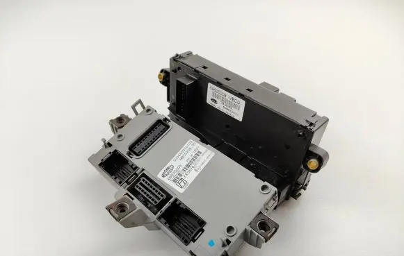 Iveco Daily 35 - 40.10 Comfort/convenience module 69500005