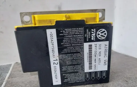 Volkswagen PASSAT B6 Airbag control unit/module 3C0909605J