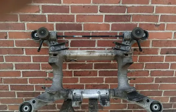 BMW 5 F10 F11 Rear subframe 6798545