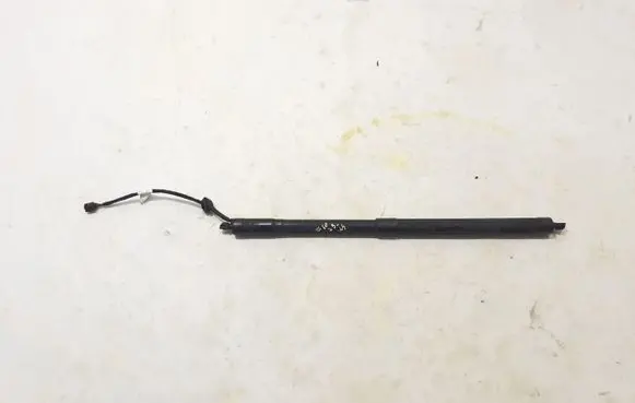 Volvo XC60 Tailgate strut 32384407