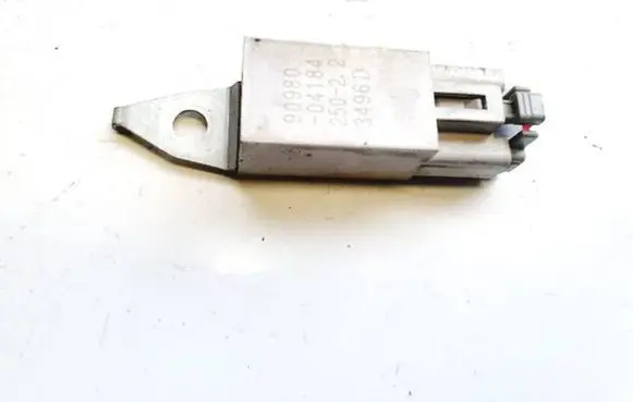 Lexus IS 220D-250-350 Other relay 9098004184 90980-04184