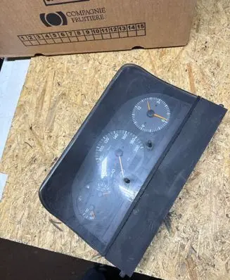 Volkswagen II LT Speedometer (instrument cluster) 2D0919850F
