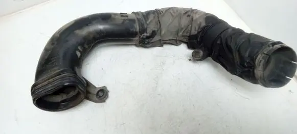 Hyundai Santa Fe Air intake hose/pipe 282122B100