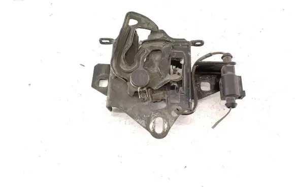 Engine bonnet/hood lock/catch