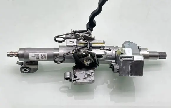 Steering wheel axle set