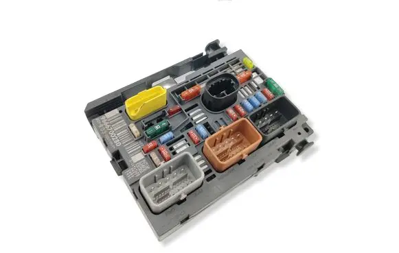 Fiat Scudo Fuse box set 9666700280