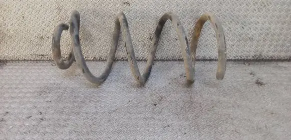 Nissan Note (E12) Rear coil spring 