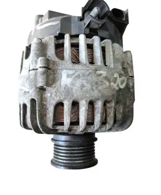 Ford Focus Generator/alternator AV6N10300MB