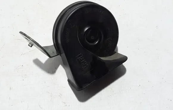 Volvo V40 Horn signal 31283383