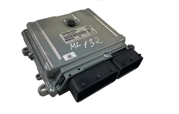 Volvo XC60 Engine control unit/module P31303388 0281015286