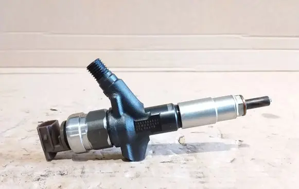 Subaru Legacy Fuel injector 16613AA030 07L06478