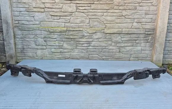 BMW 2 Active Tourer U06 Front bumper foam support bar 8737245 21106410
