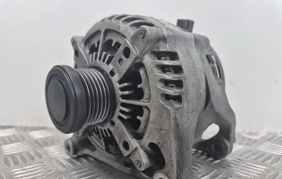 BMW 4 F32 F33 Generator/alternator 7605478