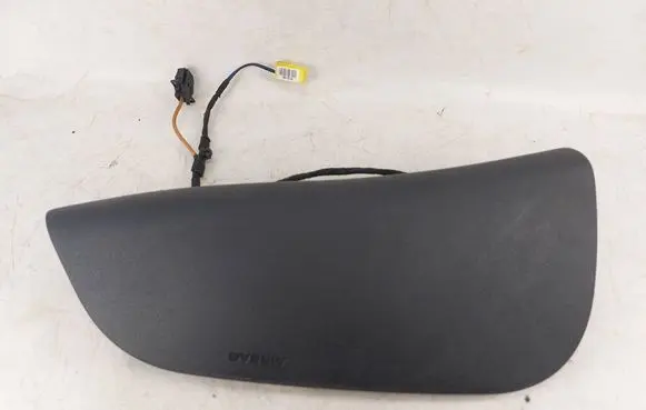 Audi A4 S4 B6 8E 8H Seat airbag 8E0880241F 019PCB0F8L9P
