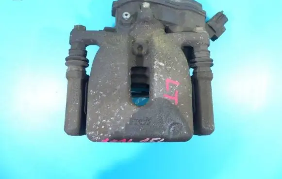 Rear brake caliper
