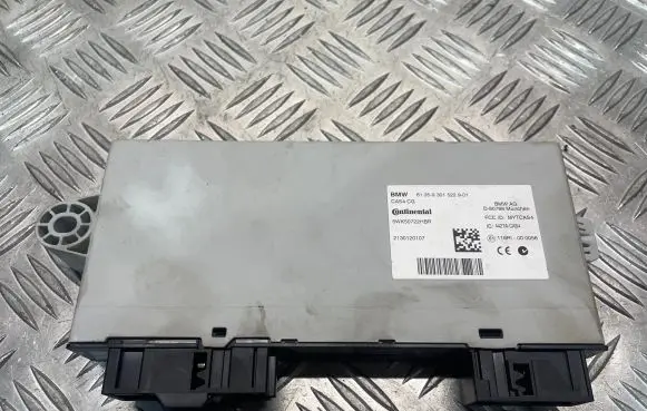 BMW 5 F10 F11 CAS control unit/module 9301522
