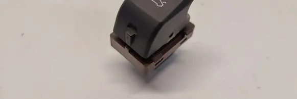 Audi Q3 8U Quarter vent window switch 4H0959831A