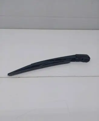 Suzuki SX4 Rear wiper blade arm