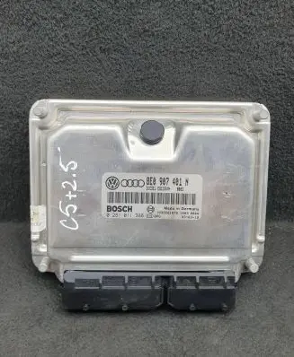 Audi A6 S6 C5 4B Engine control unit/module 8E0907401N 0281011386 BDH301901ABT