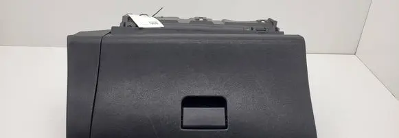 Nissan Leaf I (ZE0) Glove box set 685203NL1B