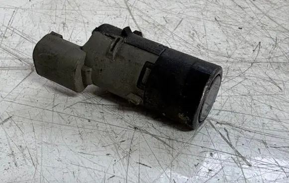 BMW 7 E65 E66 Parking PDC sensor 6913929