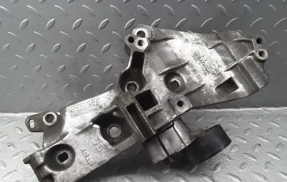 Generator/alternator bracket