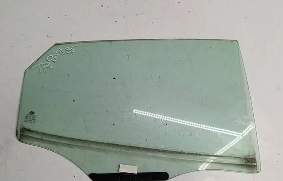 Rear door window glass