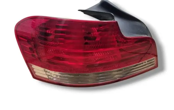 Rear/tail lights