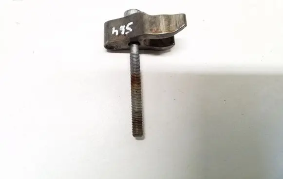 Mercedes-Benz E W212 Fuel Injector clamp holder