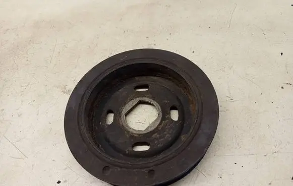 Nissan Qashqai+2 Crankshaft pulley E116128A