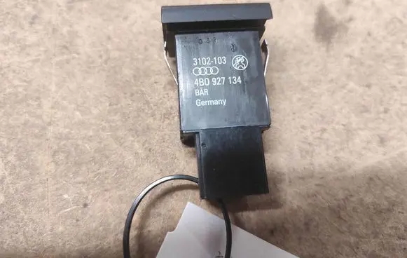 Audi A6 S6 C5 4B ESP (stability program) switch 4B0927134 3102103