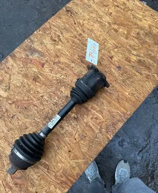 Audi A8 S8 D3 4E Front driveshaft 4E0407272Q