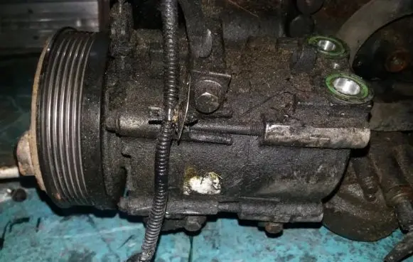Ford Mondeo Mk III Air conditioning (A/C) compressor (pump)
