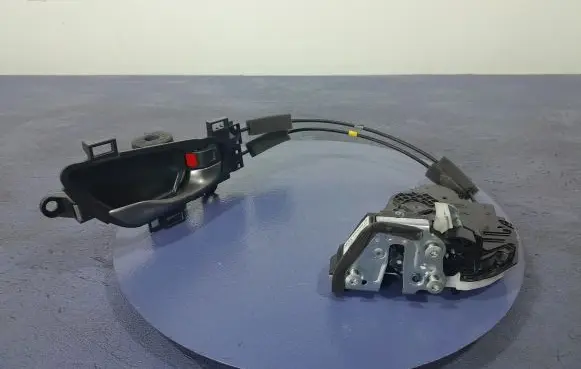 Honda Civic X Rear door lock 72611-TEX-Y000