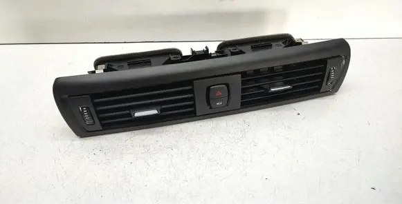 BMW 1 F20 F21 Dash center air vent grill 9205357