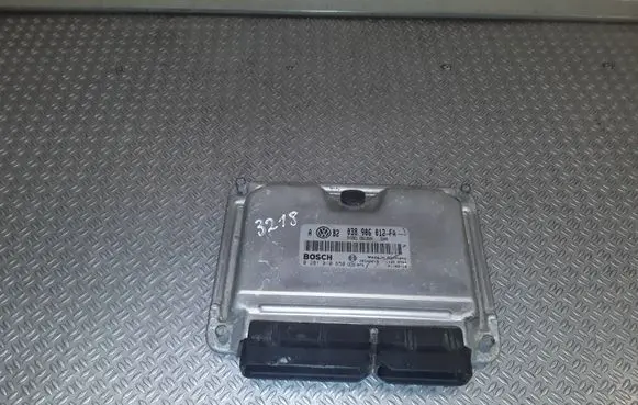 Volkswagen Bora Engine control unit/module 038906012FA 0281010650