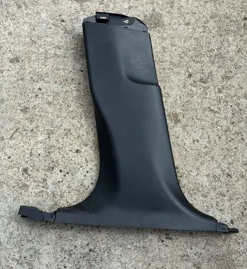 Tesla Model Y (B) pillar trim (bottom) 149462300C 149466800C