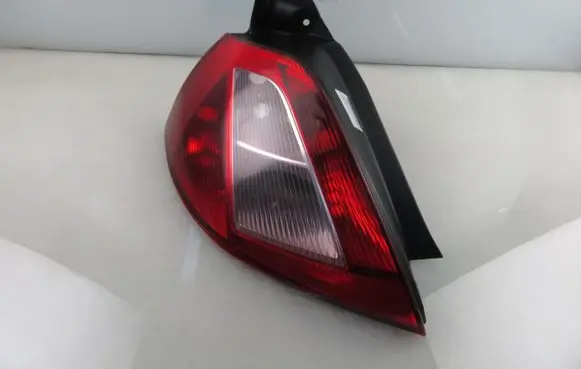 Renault Megane II Rear/tail lights 8200073236