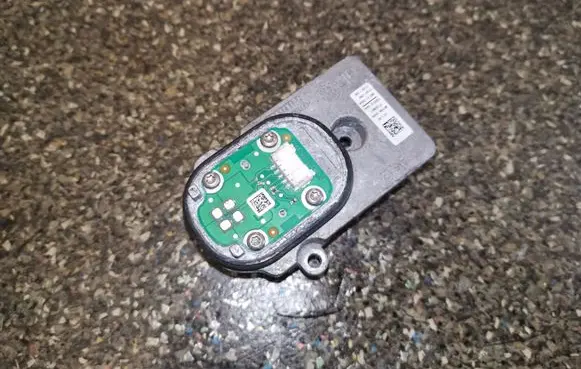 Mercedes-Benz C W205 Light module LCM P130867