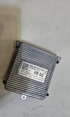 Skoda Octavia Mk4 Headlight ballast module Xenon 992941572CD