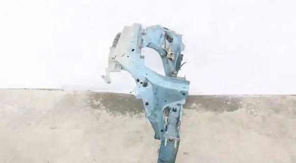 BMW 6 E63 E64 Fender mounting bracket 7120884 41117120884
