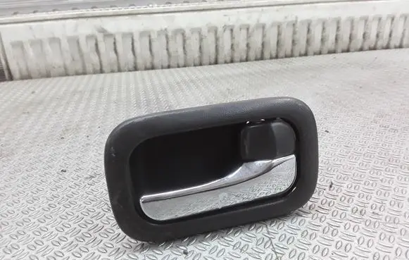 Nissan X-Trail T30 Rear door interior handle