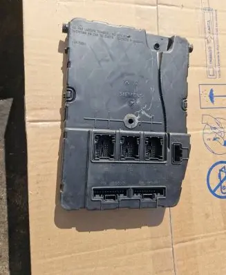 Renault Scenic II - Grand scenic II Comfort/convenience module 8200606828 S118400340G 06202