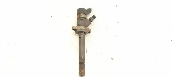 Fuel injector