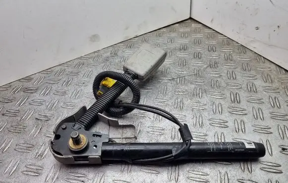 Hyundai Sonata Front seatbelt buckle 605462500A