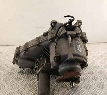 BMW X5 E70 Gearbox transfer box case 7574777