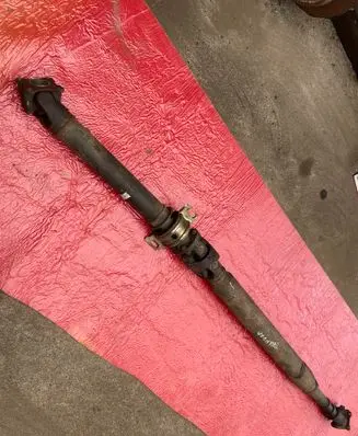 Toyota Tundra I Rear driveshaft/prop shaft 